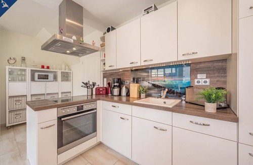 Korswandt Casa | Home port on lakes & sea - Modern vacation home in Korswandt with large garden