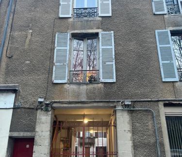 Faubourg-Raines Apartamento | Home prestige 21