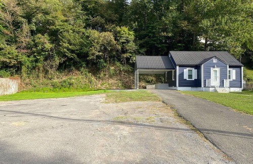 Grundy Casa | Home Rental for ATV Riders and Traveling Workers. Spearhead Trails in Grundy, VA