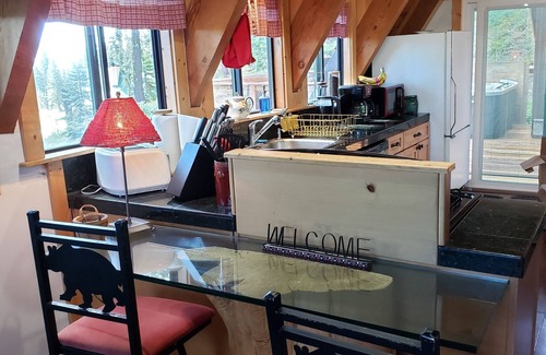 Bear Valley Casa | HOME RUN - Experience Year-Round Bliss at our Bear Valley Ski Retreat!