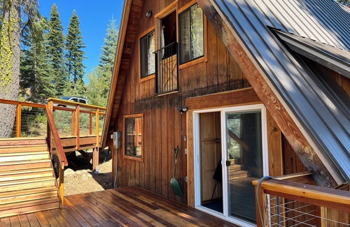 Bear Valley Casa | HOME RUN - Experience Year-Round Bliss at our Bear Valley Ski Retreat!