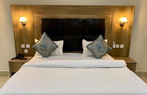 Owerri Hotel | Home Suites and Resort