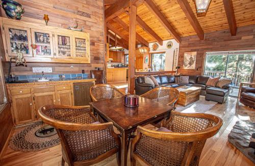 Tahoe Sierra Estates Casa | Home Swede Home By Hauserman Rentals