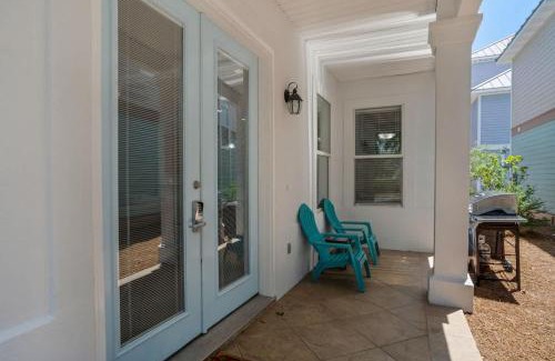 Villages of Crystal Beach Casa | Home Sweet Destin - 6BDR - Sleeps 14 - Next 2 Beach