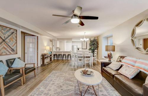 Lake Delton Apartamento | Home Sweet Getaway for Families and Adults