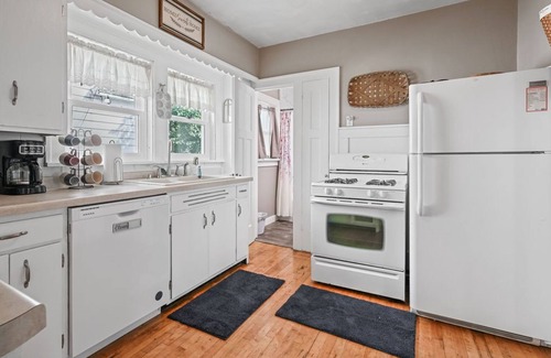 Wausau Casa | Home Sweet Home 4 bed 2 bath on the North Side of Wausau's Downtown