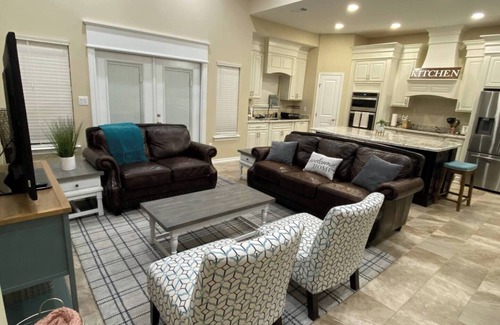 Eagle Pass Casa | Home Sweet Home Awaits you