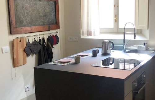Rimini Historic Center Apartamento | DULCE HOGAR. Apartamento completo en el centro histórico.