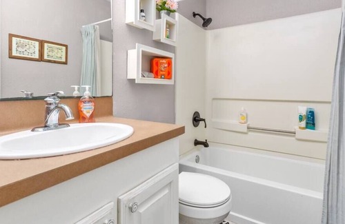 Lufkin Casa | Home Sweet Home in a Rural Country Neighborhood