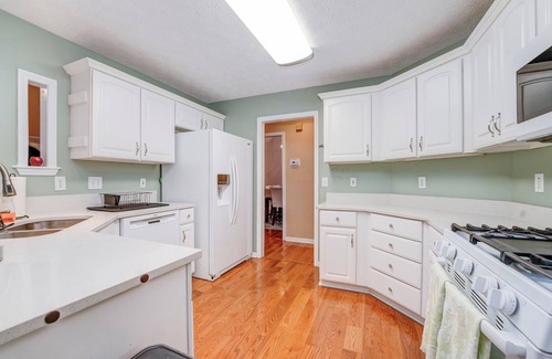 Rome Casa | Home sweet Rome, close to downtown and Berry college.