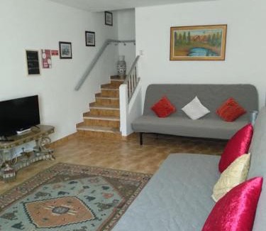 Vila do Bispo Casa | Home Village