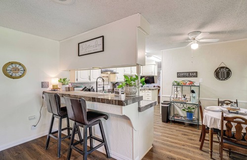 Euless Casa | Home w/Backyard Oasis < 7 Mi to AT&T Stadium!