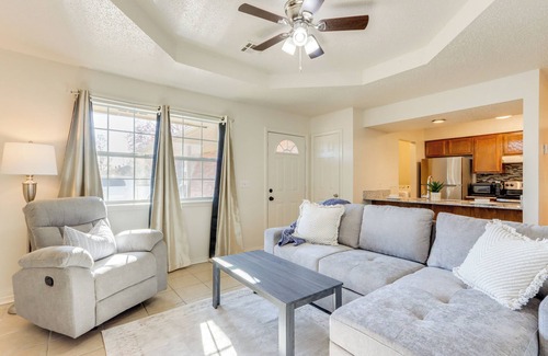 Rogers Casa | Home w/ Fenced Yard Near Dtwn Rogers!