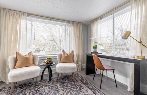 Parma Casa | Home w/ Hot-Tub and In-Unit Laundry