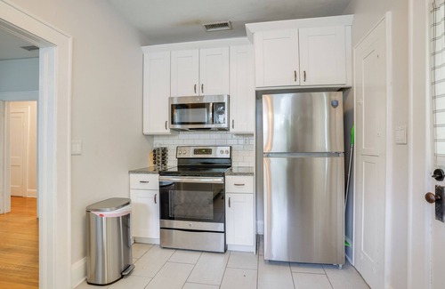 Lakeland Casa | Home w/Private Yard < 2 Mi to Hollis Garden!
