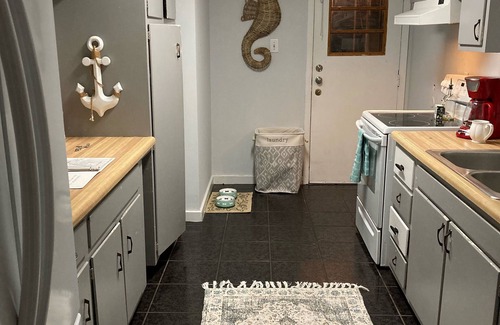 Ocean Springs Casa | Home Walking/Biking Distance to Downtown and Beach and Gulf Islands National Sea