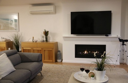 Ocean Grove Casa | Home With a View Close to Beach