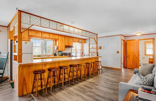 Friendship Casa | Home with game room, fireplace, & amazing views - dog-friendly