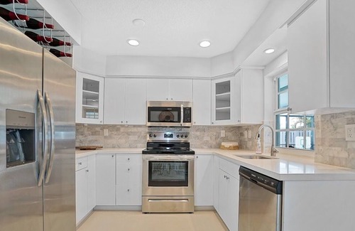 Coral Heights Casa | Home with heated pool and hot tub