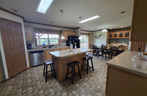 Hardin County Casa | Minutos de Garden Of The Gods - ¡Descuentos de invierno disponibles!