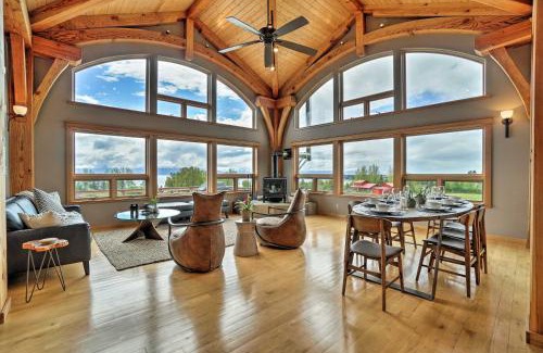 Kachemak Casa | Home with Kachemak Bay View - 5 Miles to Downtown!