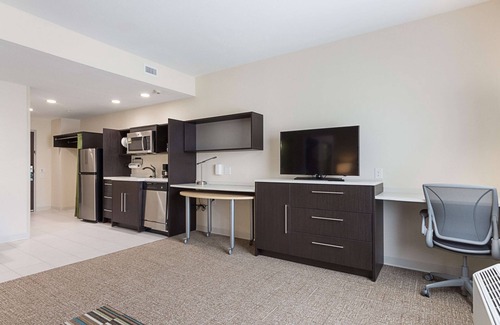 South Arlington Hotel | Home2 Suites by Hilton Dallas Grand Prairie