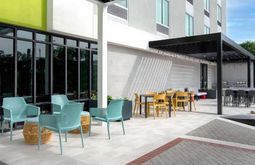 Downtown Jacksonville Hotel | Home2 Suites By Hilton Jacksonville Downtown
