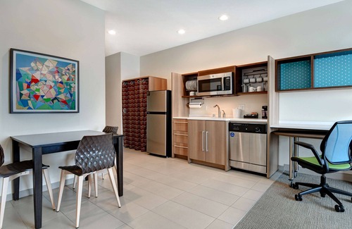 Plano Hotel | Home2 Suites by Hilton North Plano Hwy 75