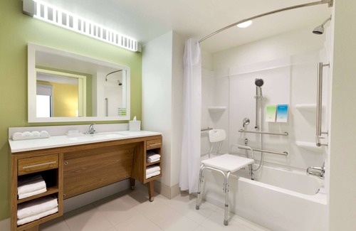 Historic Downtown La Crosse Hotel | Home2 Suites by Hilton La Crosse