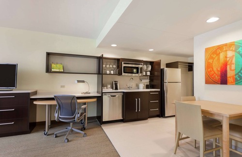 Tuscaloosa Hotel | Home2 Suites by Hilton Tuscaloosa Downtown University Blvd