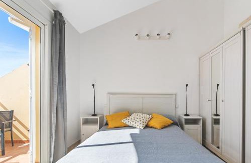 Sonnenland Apartamento | Home2Book Charming & Relaxing Dúplex, Pool&Terrace