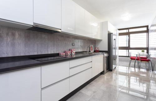 Santa Cruz de Tenerife Apartamento | Home2Book Spacious Classic Design Apto SC Center