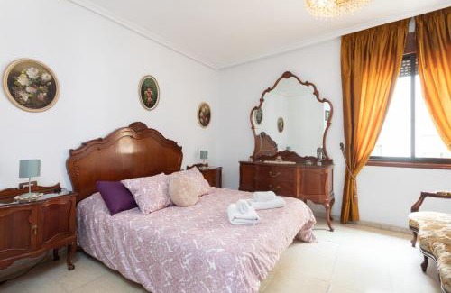 Santa Cruz de Tenerife Apartamento | Home2Book Spacious Classic Design Apto SC Center
