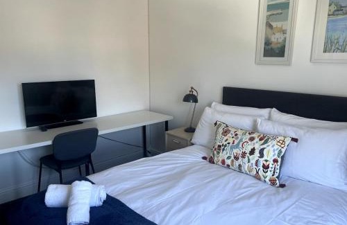 East Kilbride Casa | Home2Home Meadow Close
