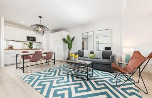 Justicia Apartamento | Homeclub Apartment at Plaza Colon XXIII