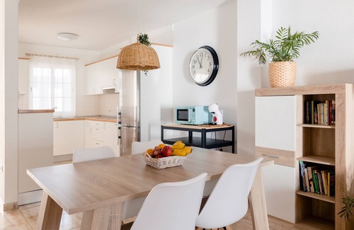 El Medano Chalet De Esquí | HomeForGuest Casa Da Roca Médano Beach House
