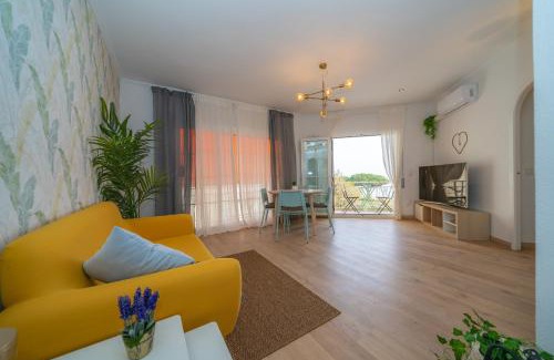 Pineda de Mar Apartamento | HomeHolidaysRentals Eiffel - Costa Barcelona