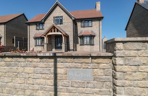 Somerton Cabaña | HOMELAND, family friendly, with a garden in Somerton