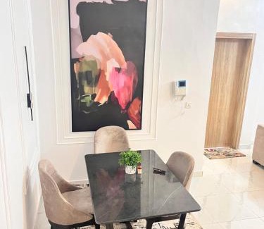 Ajah Apartamento | Homely Apartment, ikota