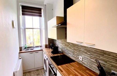 Paisley Apartamento | Homely Apartment in Historic Centre