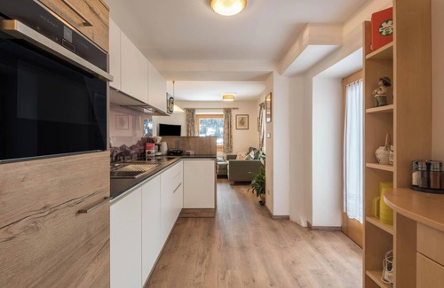 Siusi Apartamento | Apartamento acogedor "Santner Villa Erna" con vistas a la montaña