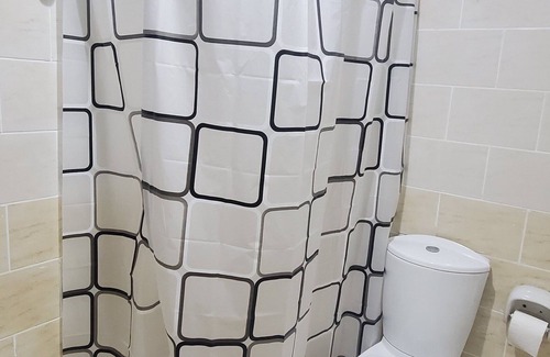 Sharjah Apartamento | Homely Hostel - Spacious and clean bedspace in prime location on Al Wahda Street