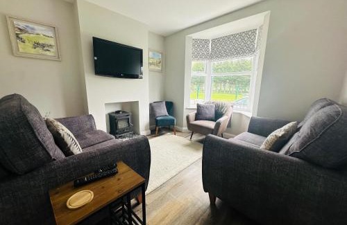 Gallt Y Foel Casa | Homely house at the foot of Snowdonia
