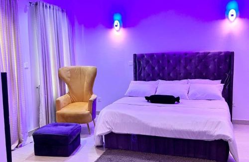 Ofin Apartamento | Homely Shortlet Apartment LBS, AJAH