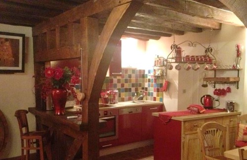 Les Houches Casa | Homerez - Espaciosa casa para 8 pers. con terraza en Saint-Georges-sur-Baulche