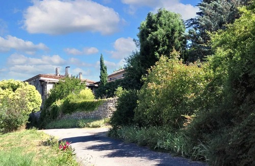 Saint-Andre-de-Cruzieres Casa | Homerez - Casa en Saint-André-de-Cruzières