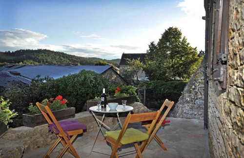 Saint-Georges-de-Levejac Casa | Homerez - Big house for 13 ppl. at Saint Georges de Levejac