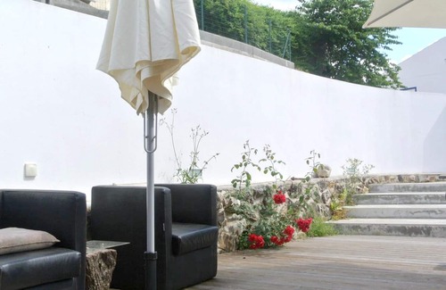 Santa Maria de Marvao Villa | Homerez - Villa a 4 km de la playa para 12 pers. con piscina, jardín y terraza