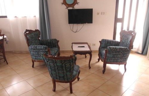 Grand Popo Apartamento | Homerez - 10 m away from the beach! Nice studio for 2 ppl. with shared pool