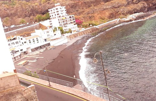 San Marcos Apartamento | Homerez - ¡A 20 m de la playa! Estudio para 2 pers. con piscina compartida